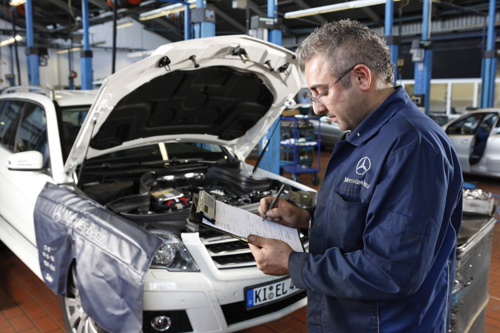 Auto Reparatur, Schweißer, Karosserie, Handwerker, Autowerkstatt