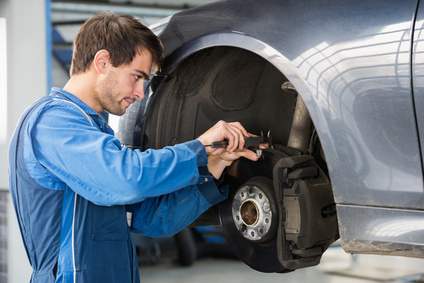 Bremsen wechseln | Bremsen wechseln in der Werkstatt | autoreparaturen.de